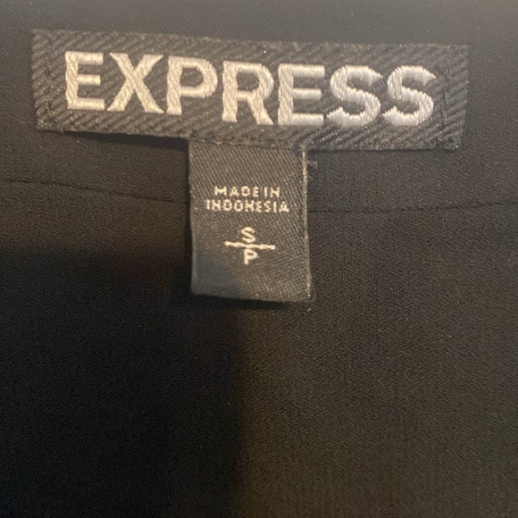 Express top - flutter sleeves - Picture 5 of 6